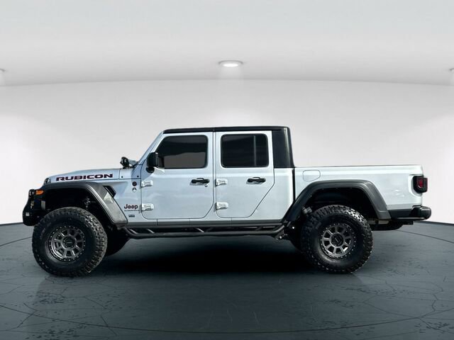 Used 2023 Jeep Gladiator Rubicon w/ Trailer Tow Package AWD/4WD image 3