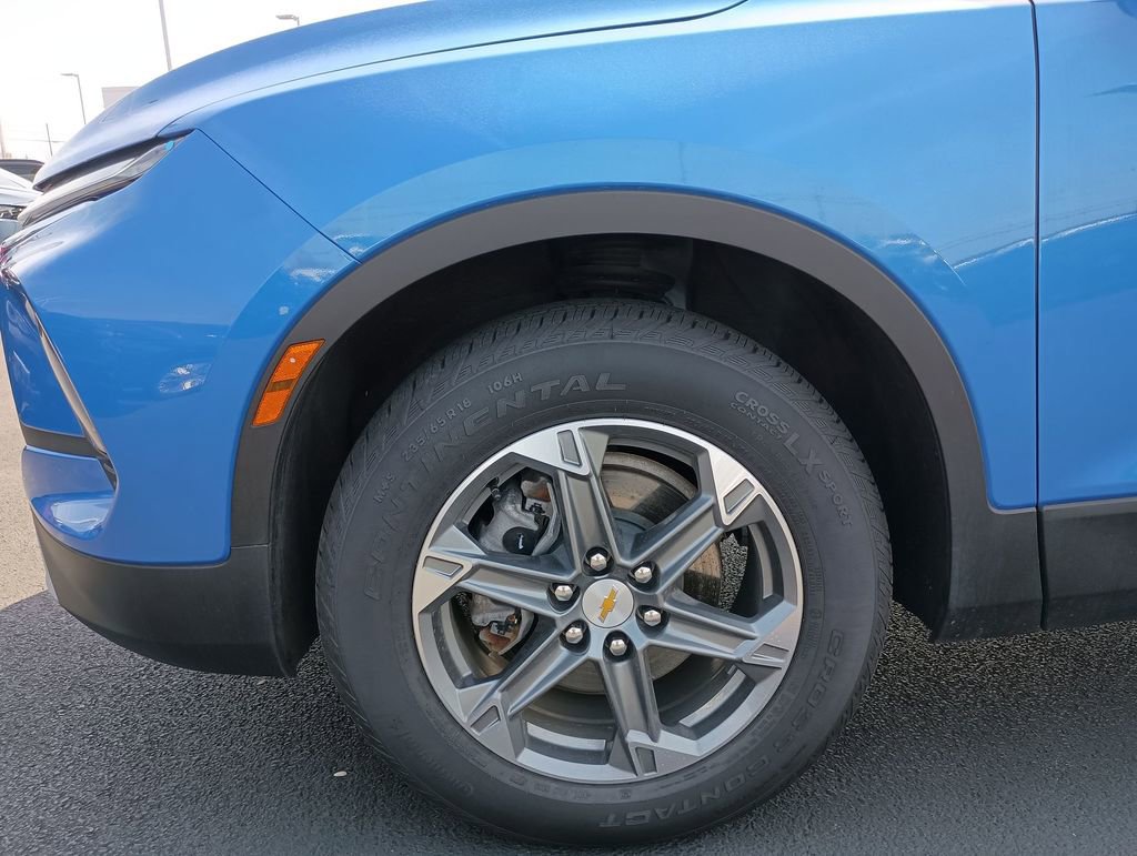 Used 2024 Chevrolet Blazer LT image 16