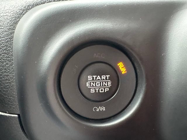 Used 2022 Jeep Gladiator Rubicon w/ Cold Weather Group AWD/4WD image 24