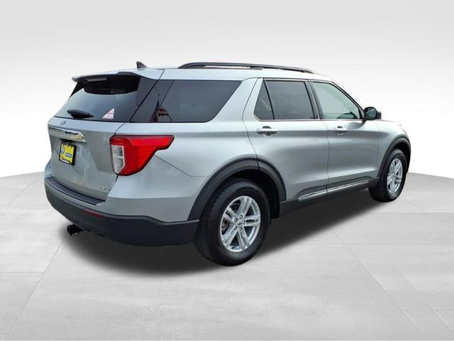 Certified 2021 Ford Explorer XLT image 11