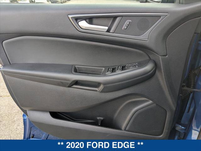 Certified 2020 Ford Edge SE image 10