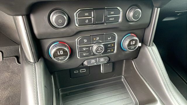 Used 2021 Chevrolet Tahoe LS RWD image 17