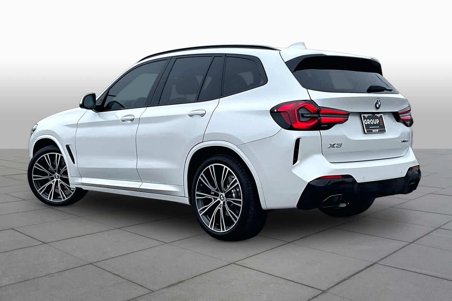 Used 2022 BMW X3 xDrive30i w/ M Sport Package AWD/4WD image 12