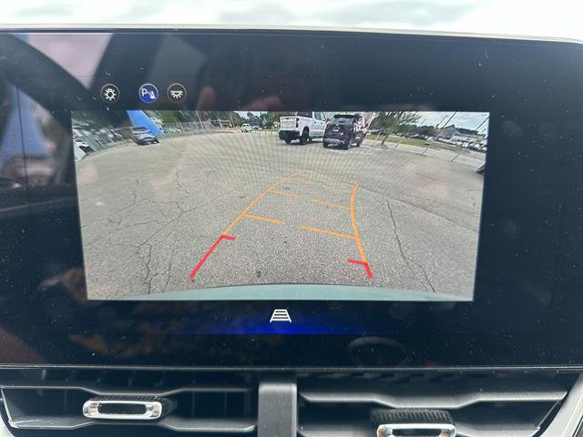 Used 2025 Chevrolet Equinox LT AWD/4WD image 21
