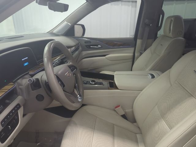 Used 2022 Cadillac Escalade Premium Luxury Platinum w/ LPO, Radiant Package image 24