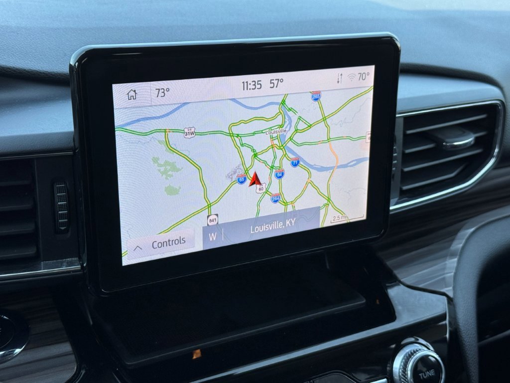 Certified 2023 Ford Explorer Limited AWD/4WD image 30