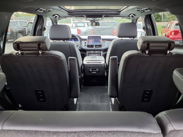Used 2023 Chevrolet Tahoe Z71 w/ Luxury Package AWD/4WD image 27