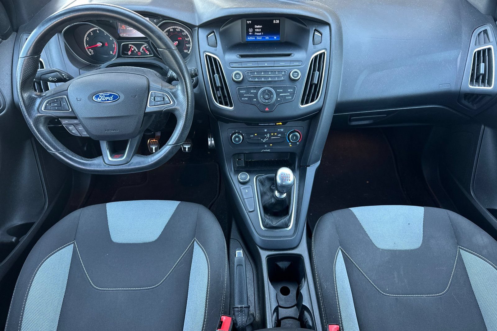 Used 2016 Ford Focus ST FWD image 12