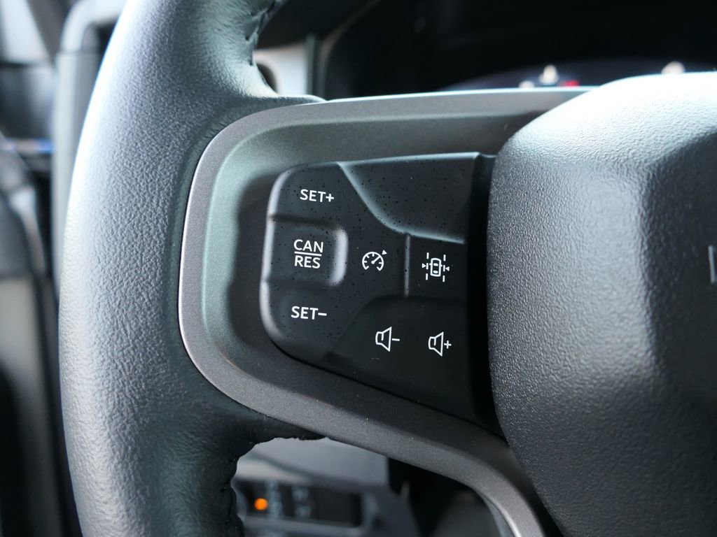 Used 2025 Ford Bronco Big Bend image 15