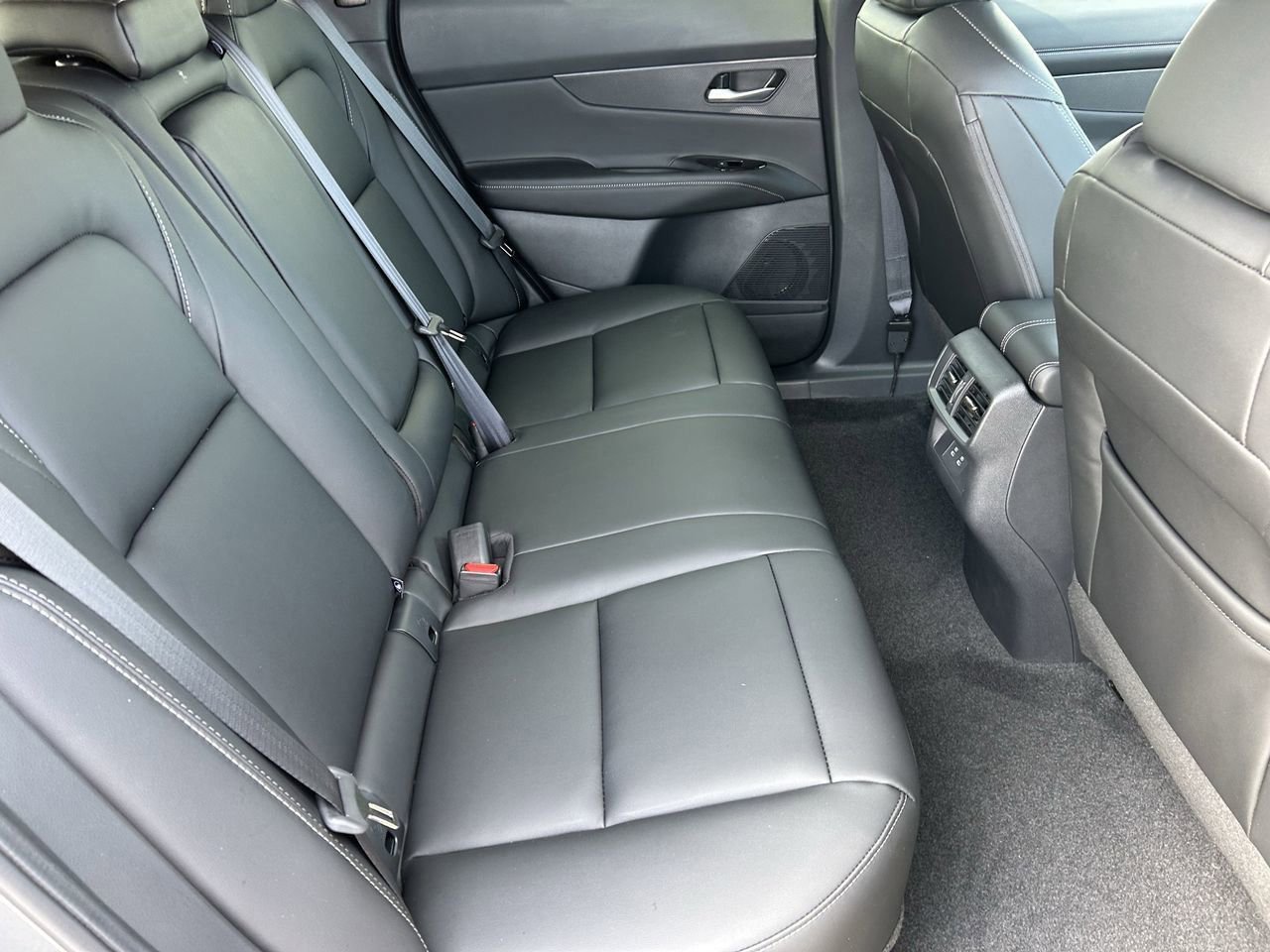 New 2026 Nissan Murano SV AWD/4WD image 15