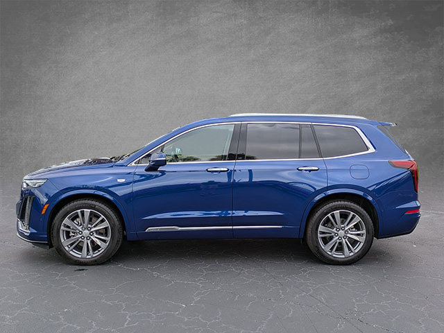 Certified 2025 Cadillac XT6 Premium Luxury w/ Platinum Package image 3