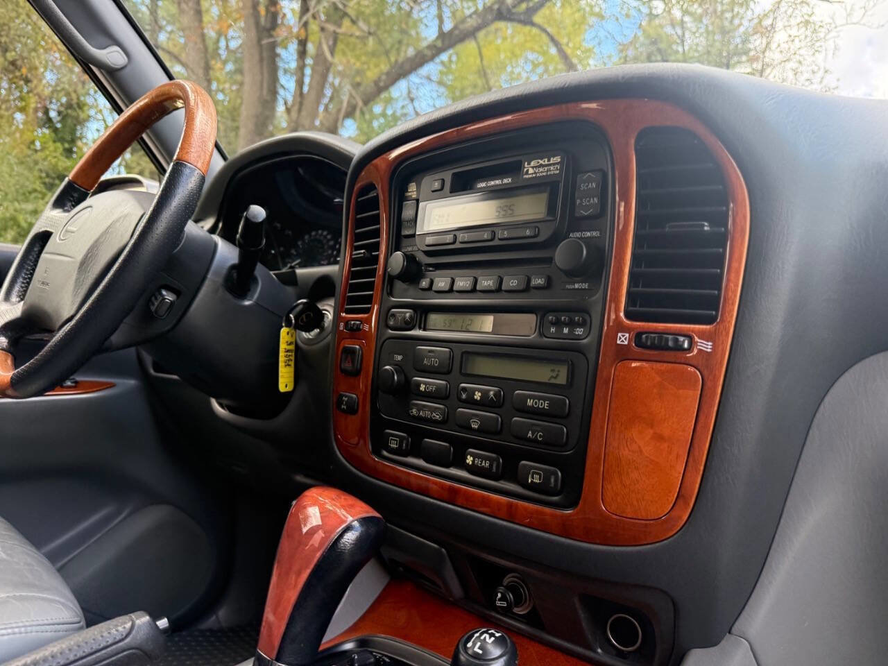 Used 2000 Lexus LX 470 4WD image 66
