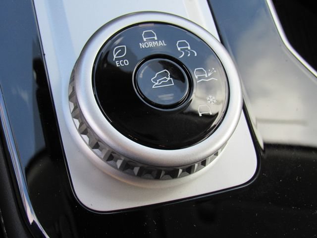 New 2026 Mitsubishi Outlander SE FWD image 30
