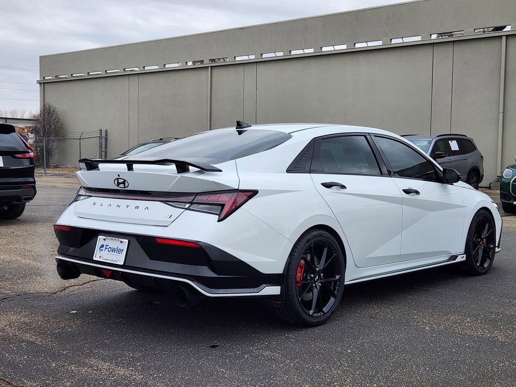 Used 2025 Hyundai Elantra N image 7