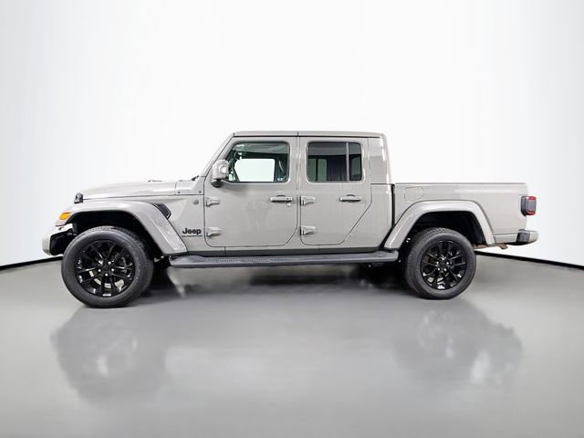 Used 2022 Jeep Gladiator Overland image 4
