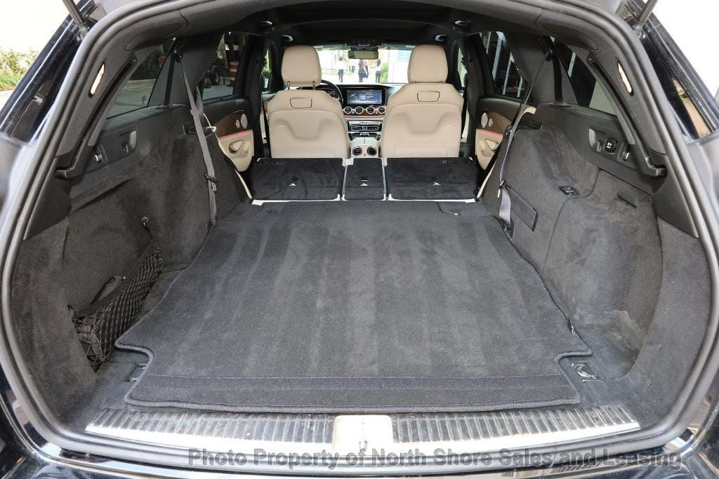 Used 2018 Mercedes-Benz E 400 4MATIC Wagon w/ Premium 2 Package (Q02) image 33