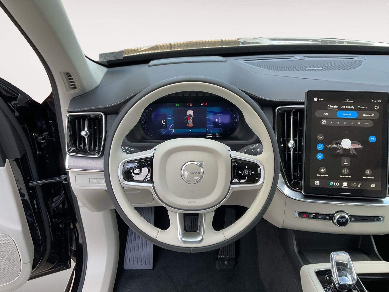 New 2026 Volvo XC90 T8 Ultra image 12