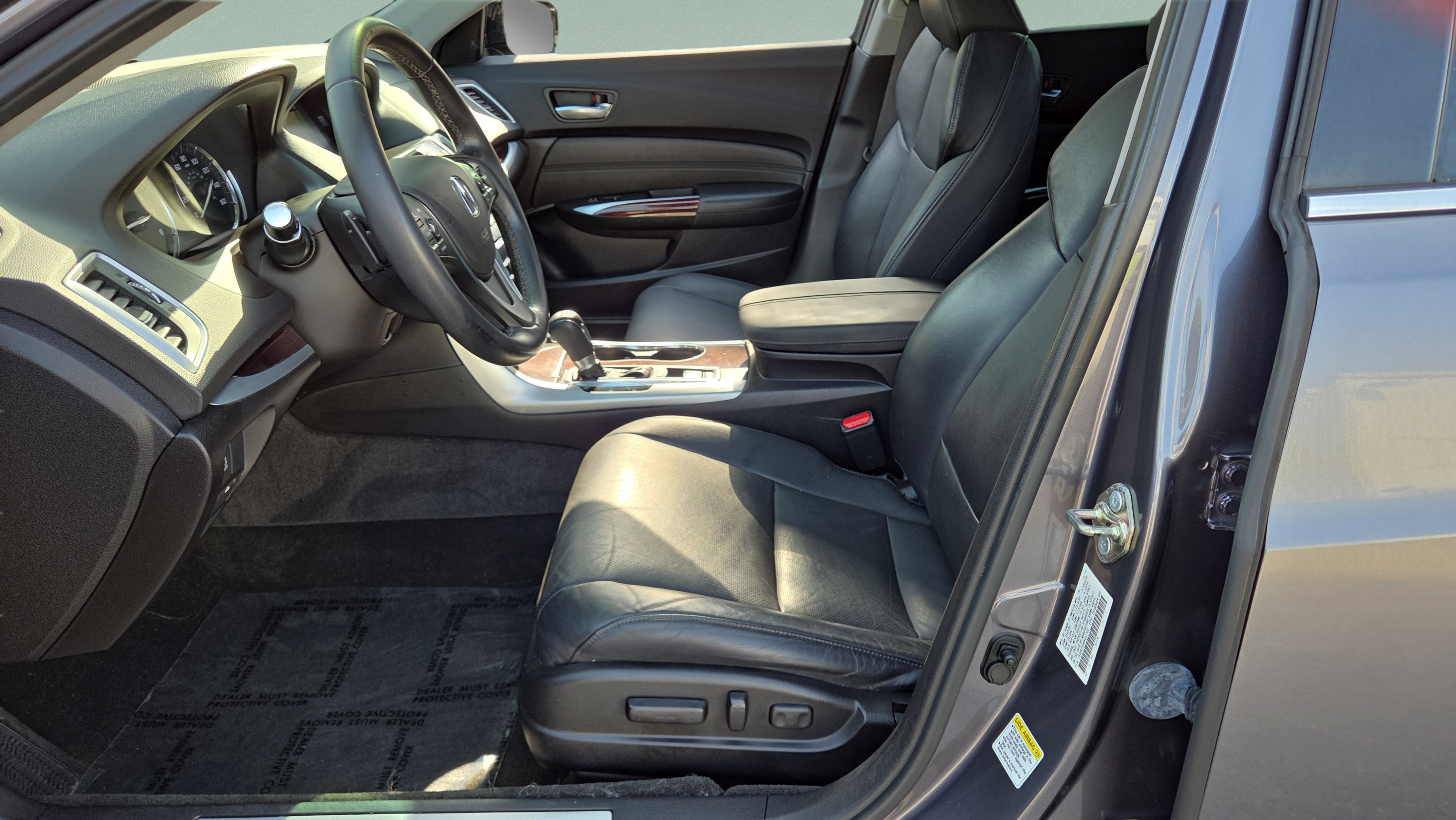 Used 2017 Acura TLX w/ Technology Package FWD image 9