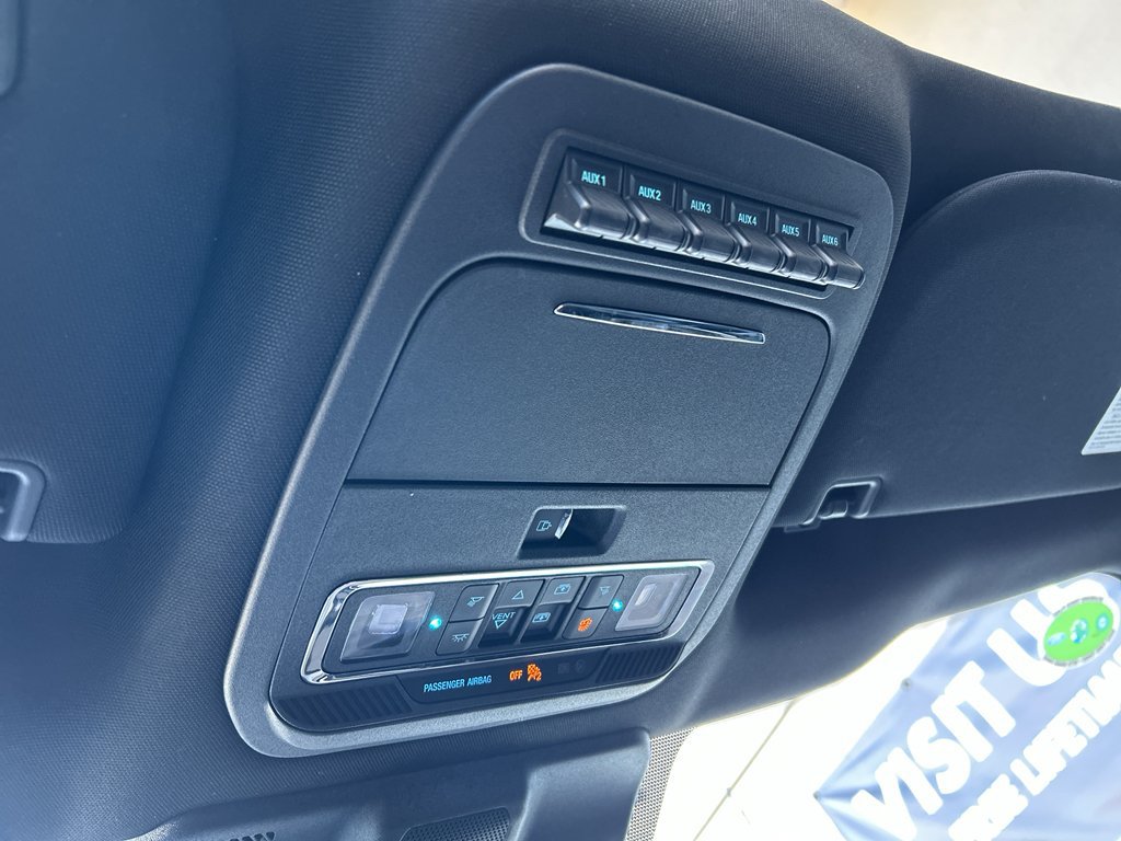 Used 2025 Ford F150 Raptor AWD/4WD image 28