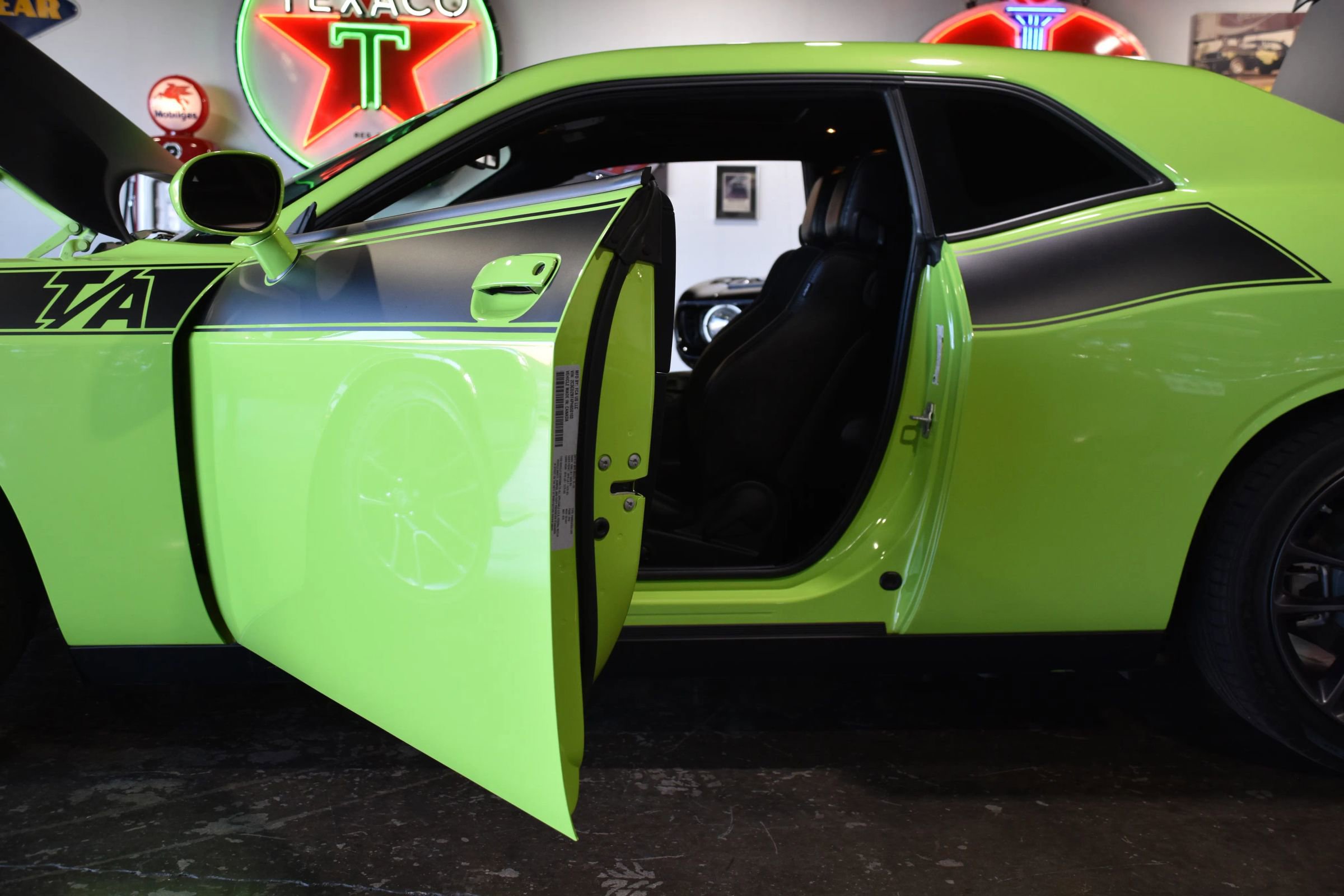 Used 2023 Dodge Challenger R/T w/ T/A Package RWD image 20