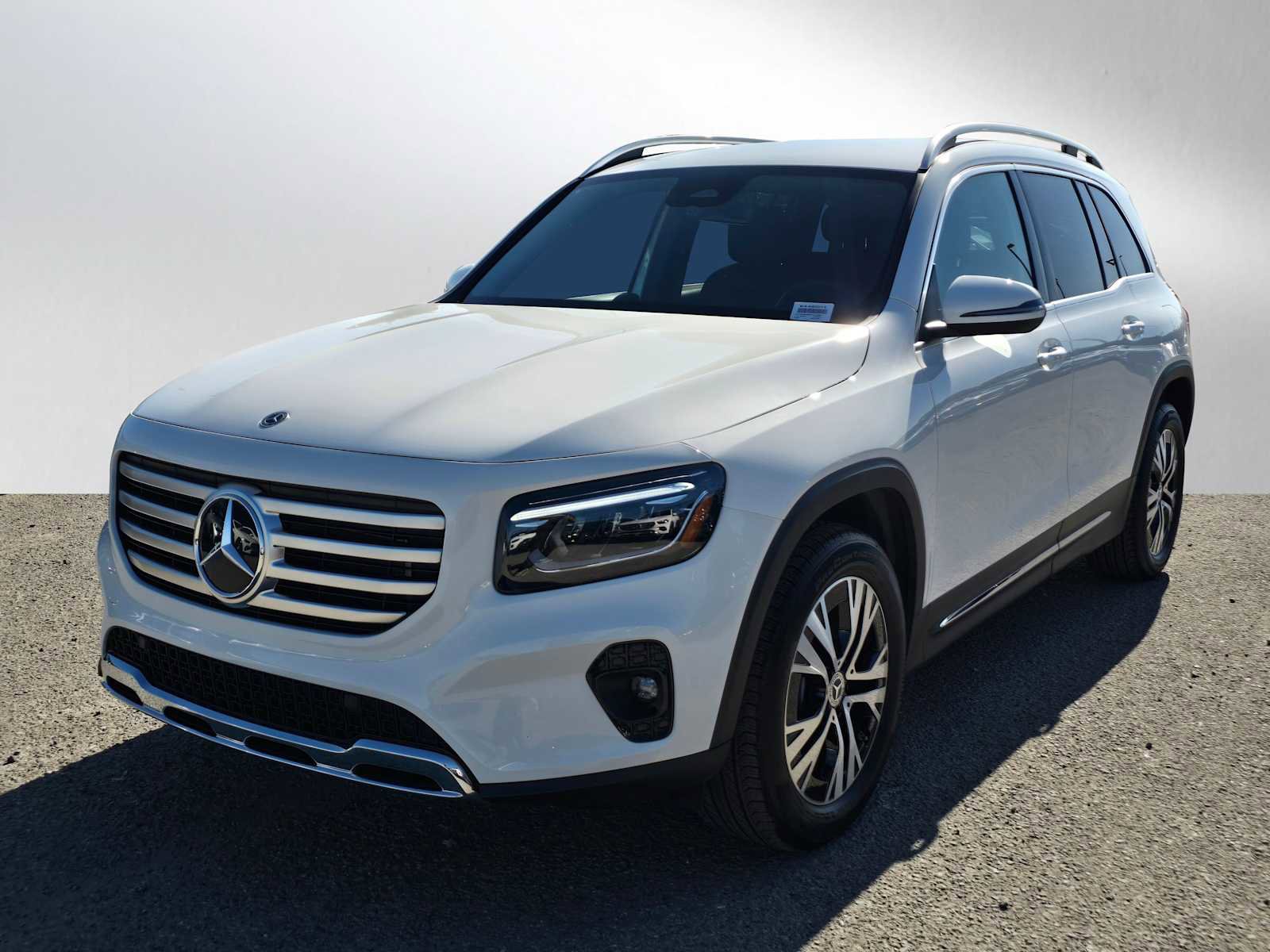 Used 2026 Mercedes-Benz GLB 250 image 7