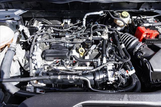 Used 2022 Ford Escape SE image 30