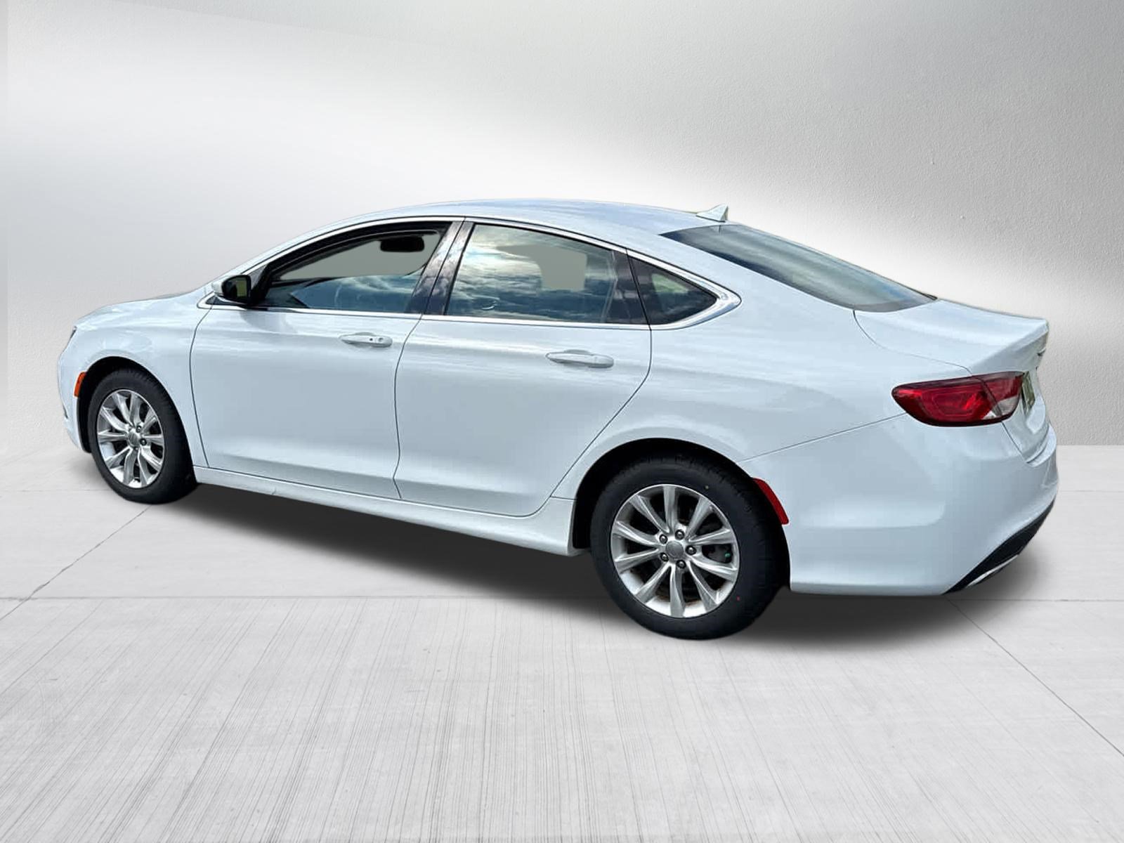 Used 2015 Chrysler 200 C w/ Navigation & Sound Group I FWD image 5