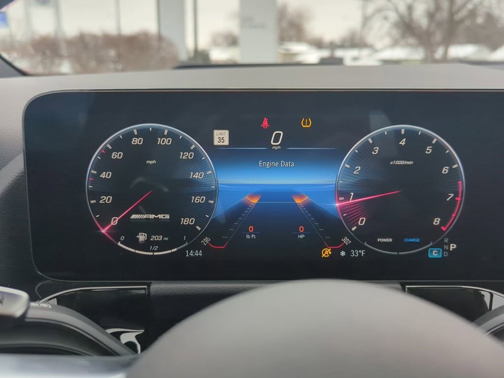 Used 2024 Mercedes-Benz GLA 35 AMG 4MATIC image 26