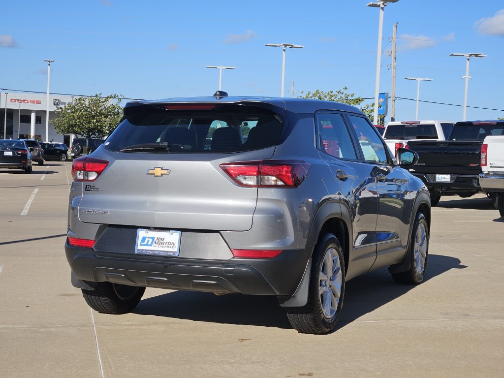 Used 2023 Chevrolet TrailBlazer LS FWD image 7