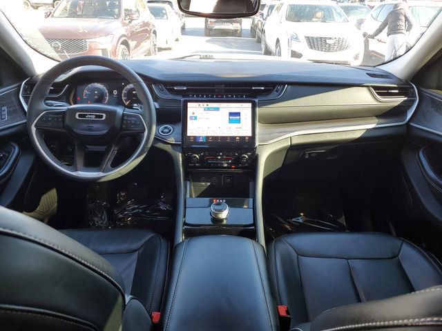 Used 2023 Jeep Grand Cherokee Limited w/ Trailer Tow Prep Group (B) image 10