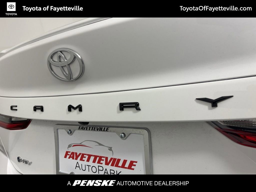 Used 2026 Toyota Camry SE FWD image 3