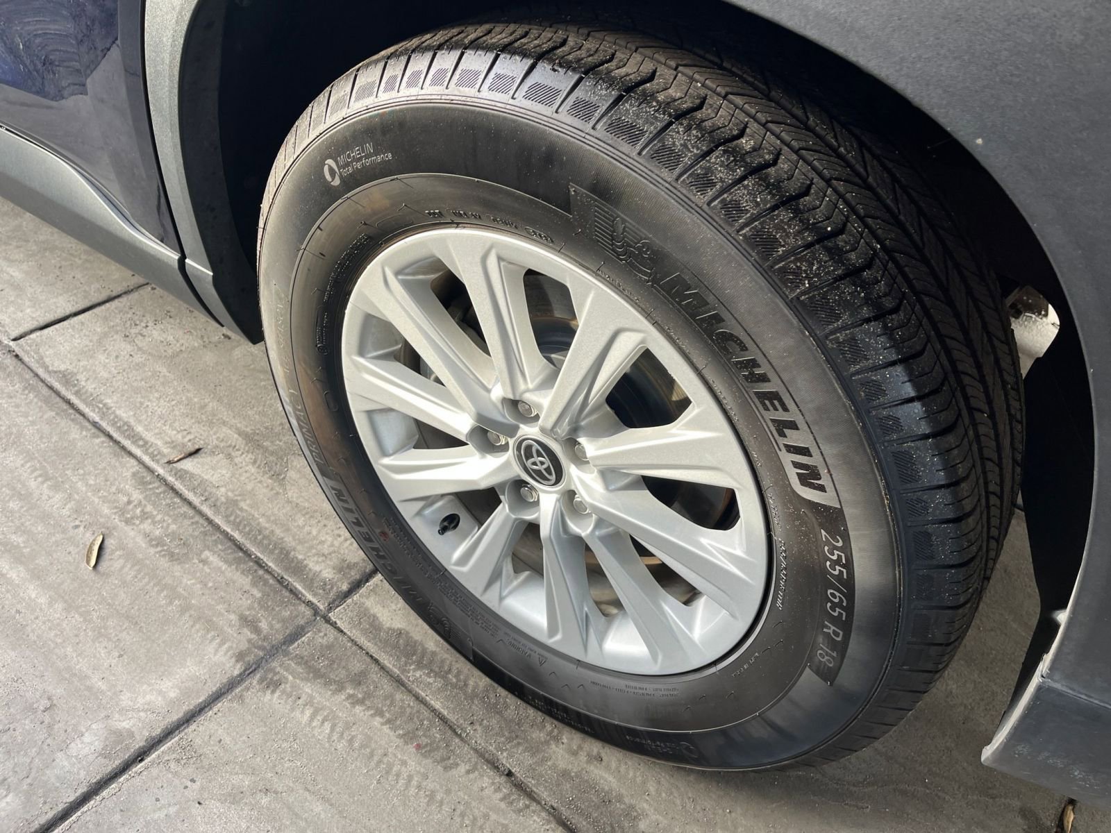 Used 2025 Toyota Grand Highlander FWD image 30