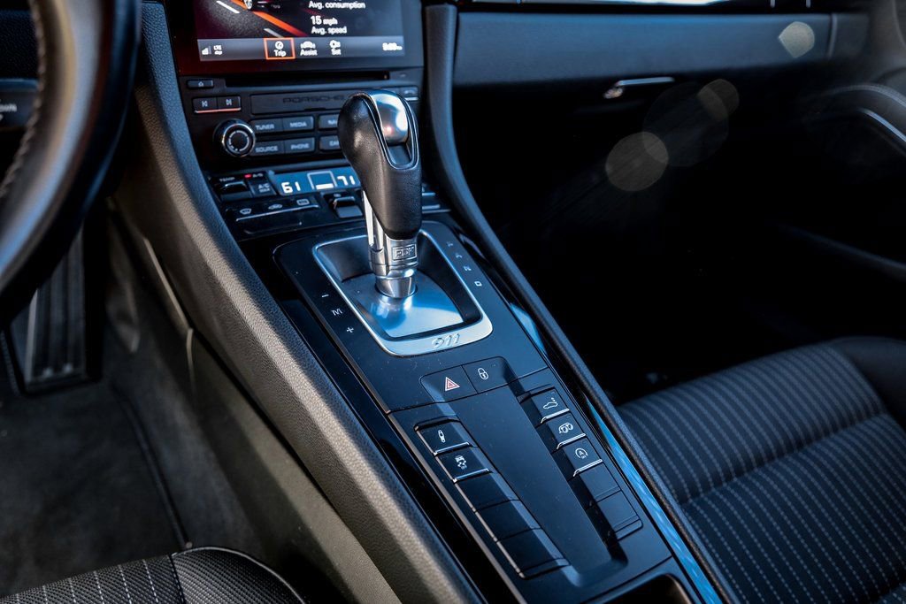 Used 2018 Porsche 911 Carrera T image 23
