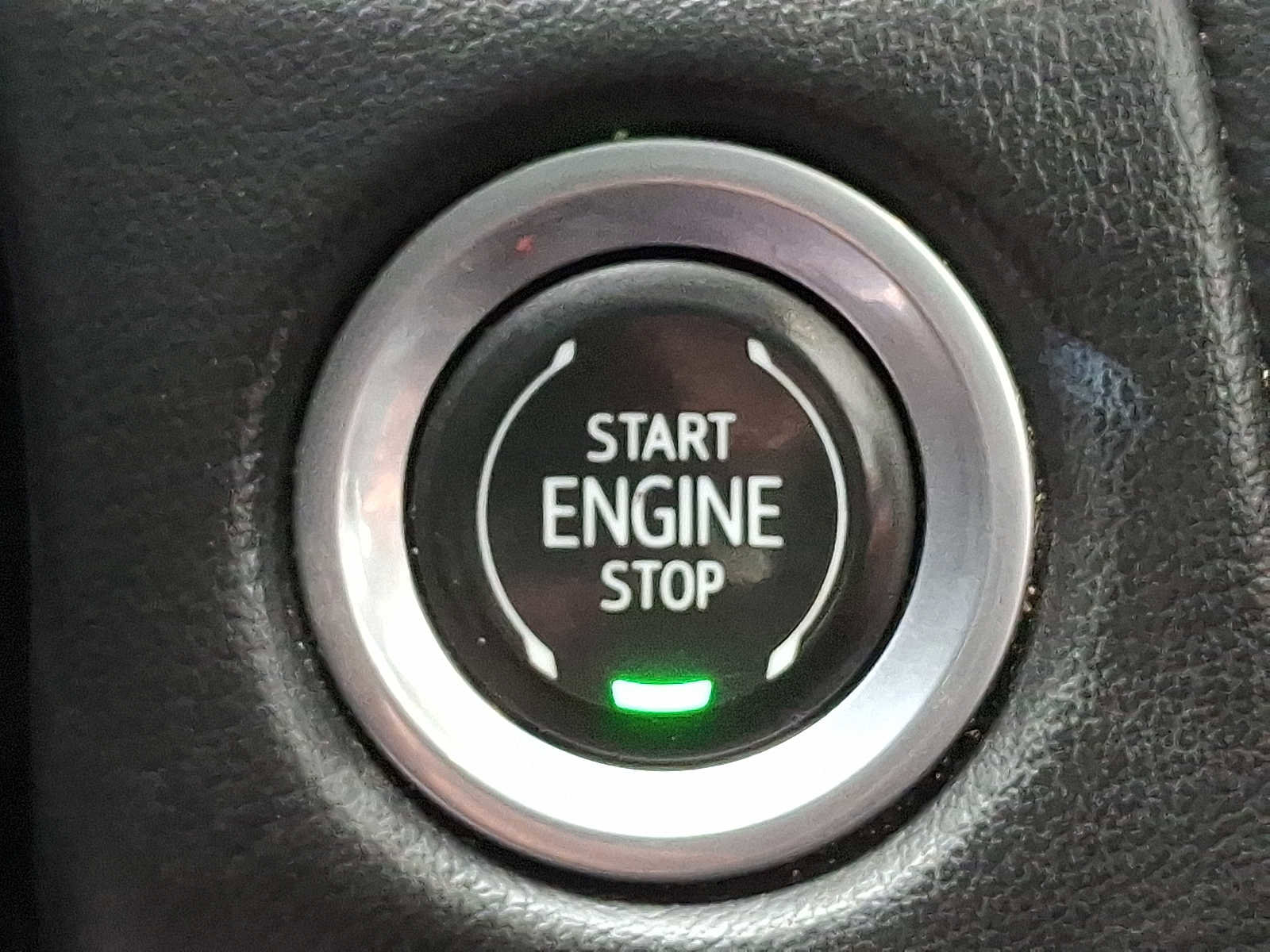 Used 2023 Chevrolet Tahoe Premier w/ Advanced Technology Package image 24