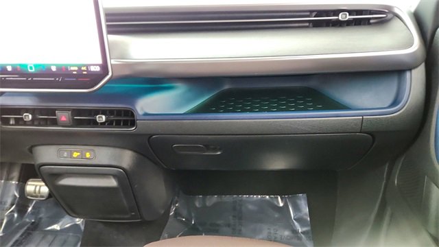 Used 2025 Volkswagen ID. Buzz Pro S image 37