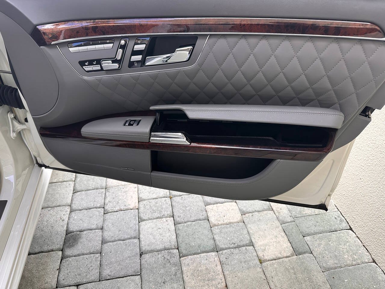 Used 2008 Mercedes-Benz S 65 AMG image 70