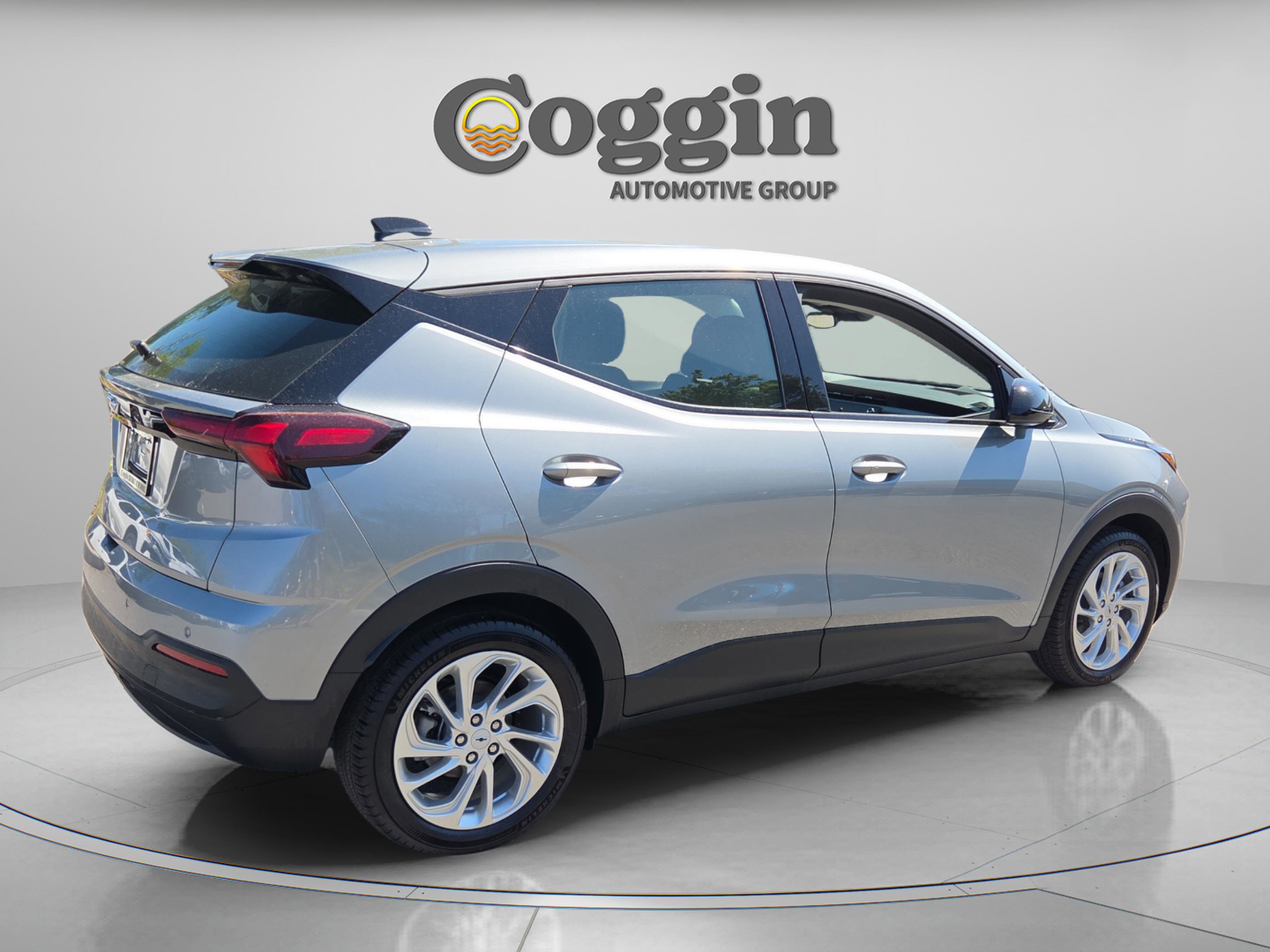 New 2027 Chevrolet Bolt LT w/ Comfort Package image 5