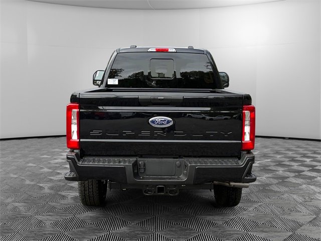 New 2026 Ford F350 XL image 4