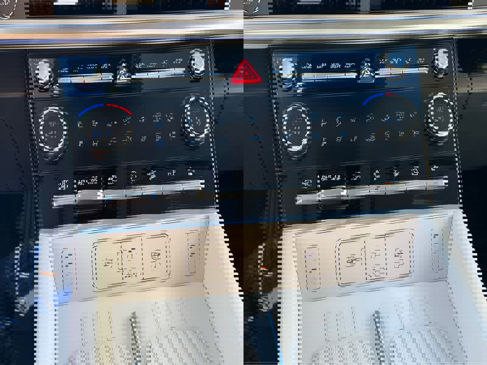 New 2026 Hyundai Santa Fe Limited image 38