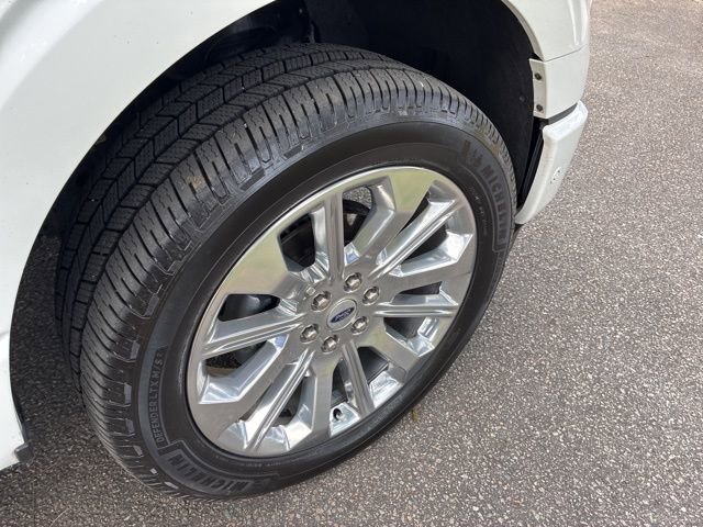 Used 2023 Ford F150 Limited image 16
