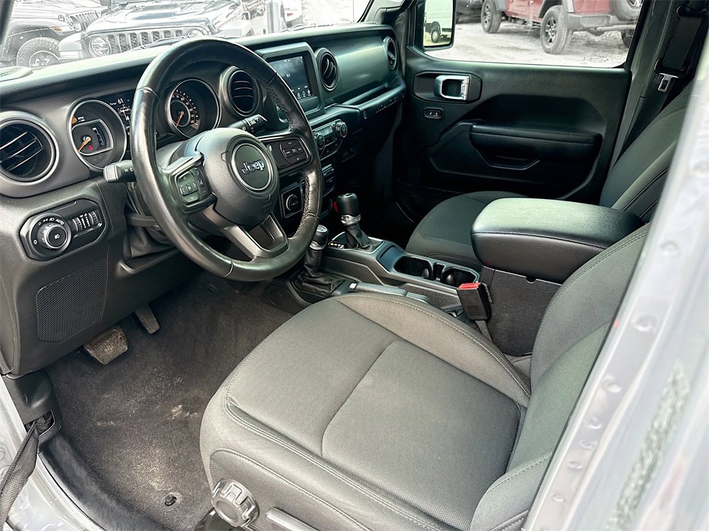 Used 2021 Jeep Wrangler Unlimited Sport image 24