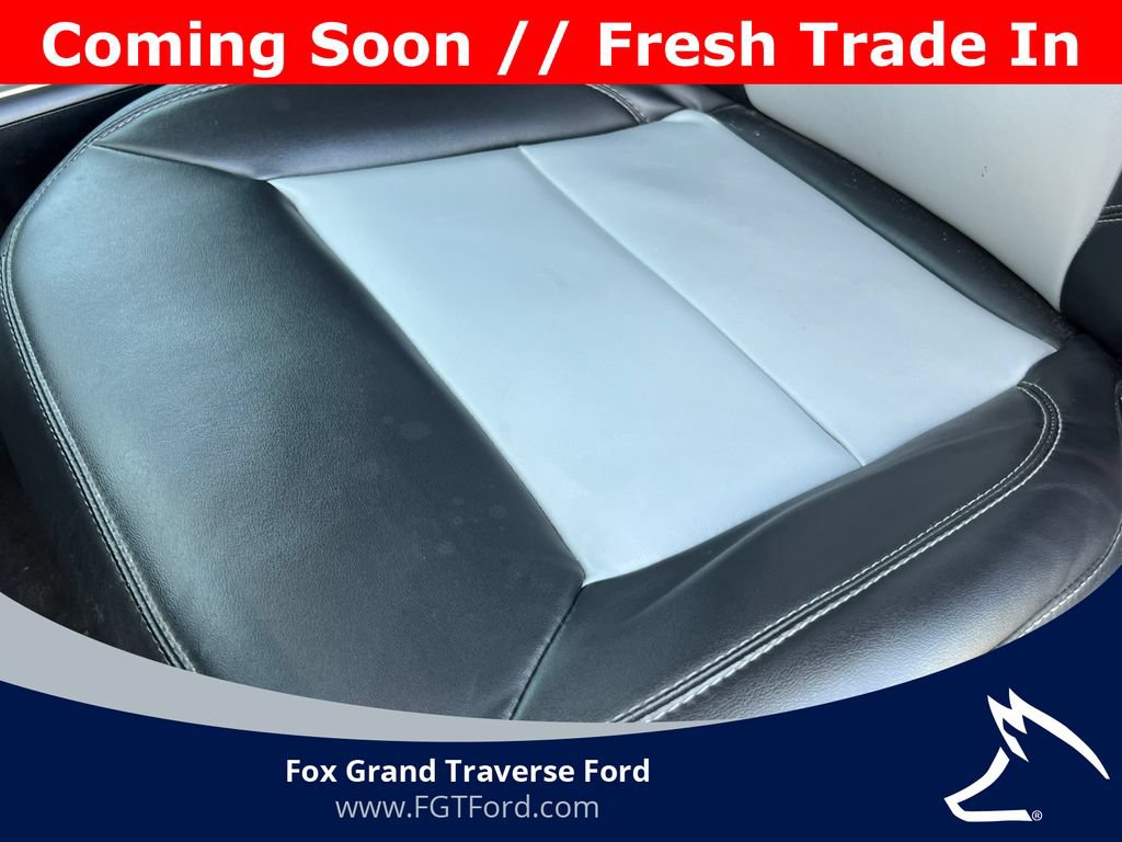 Certified 2023 Ford Explorer XLT w/ Equipment Group 202A AWD/4WD image 15