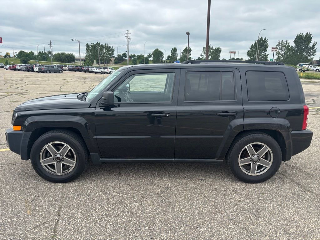 Used 2010 Jeep Patriot Sport AWD/4WD image 4