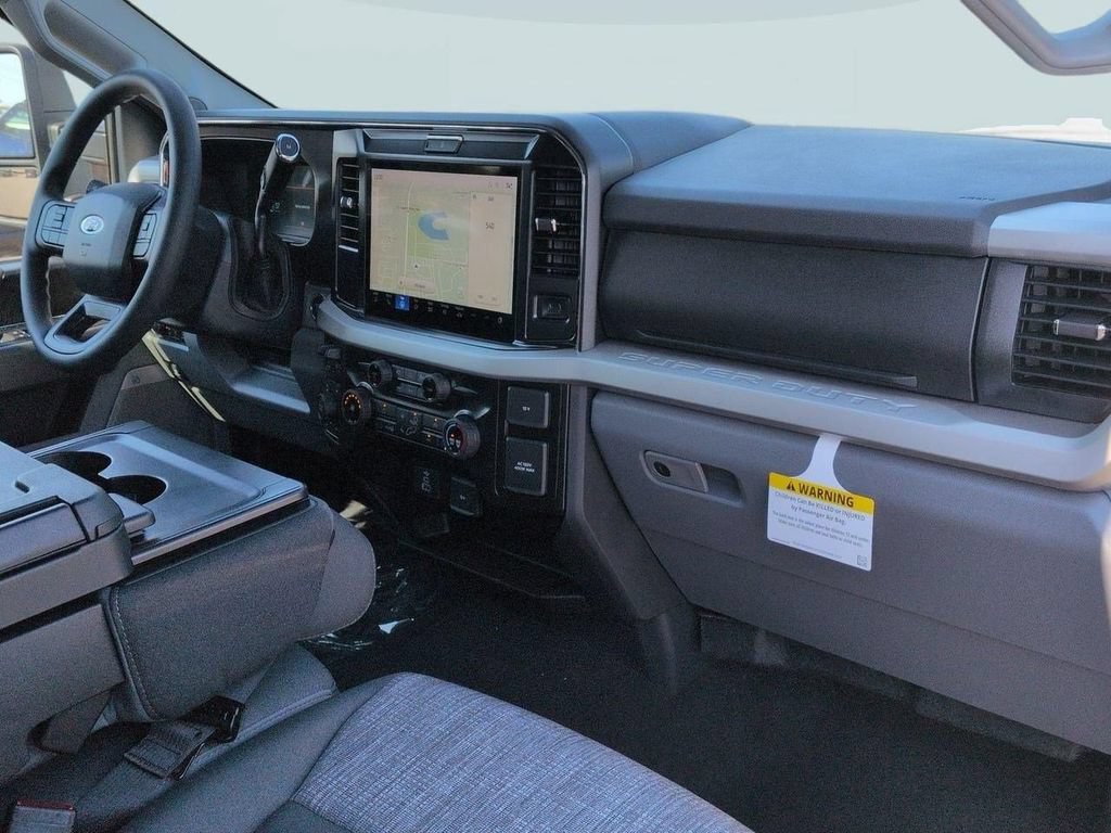 New 2026 Ford F250 XLT w/ XLT Premium Package AWD/4WD image 32