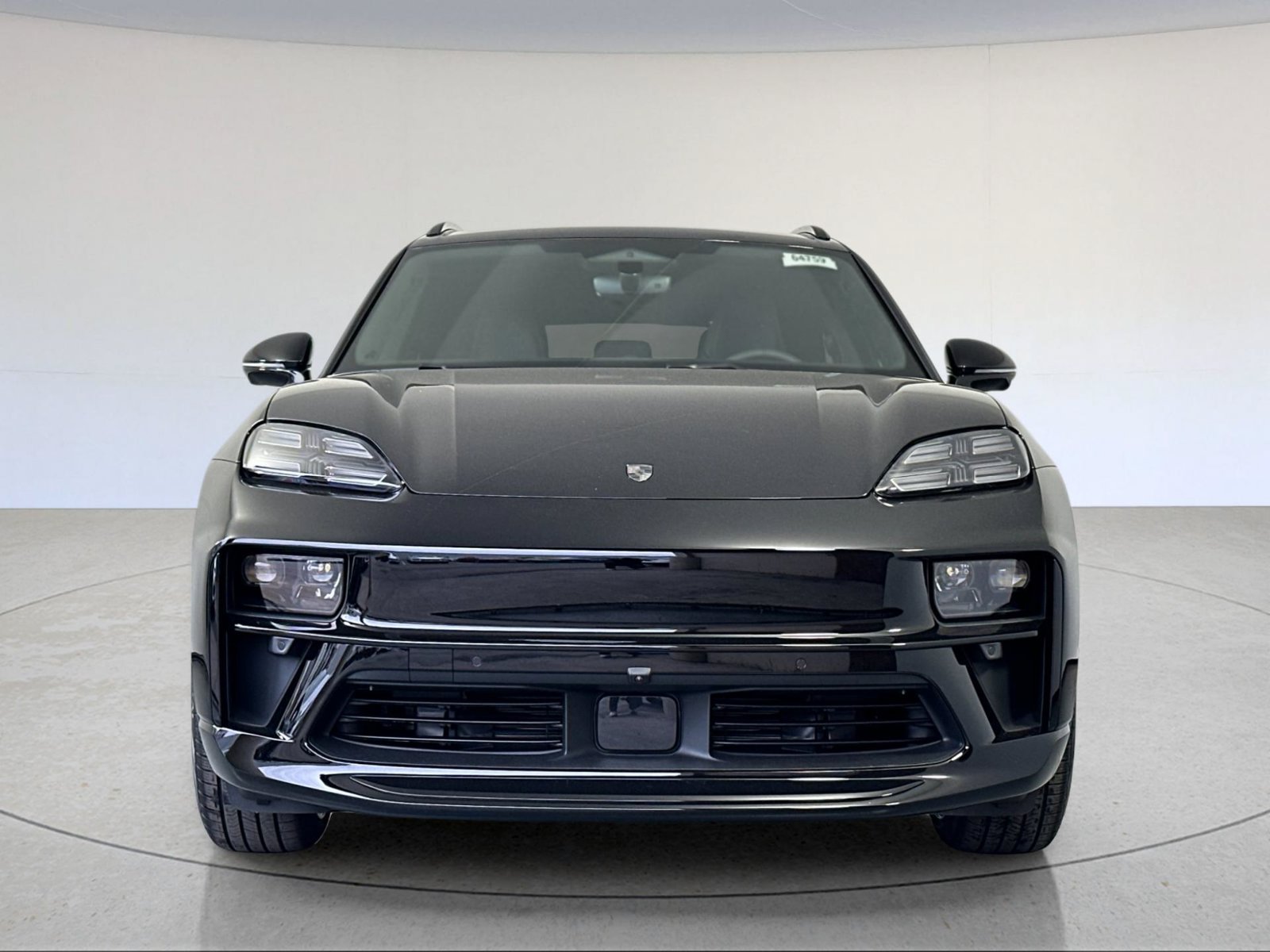 New 2026 Porsche Macan Turbo Electric AWD/4WD image 11