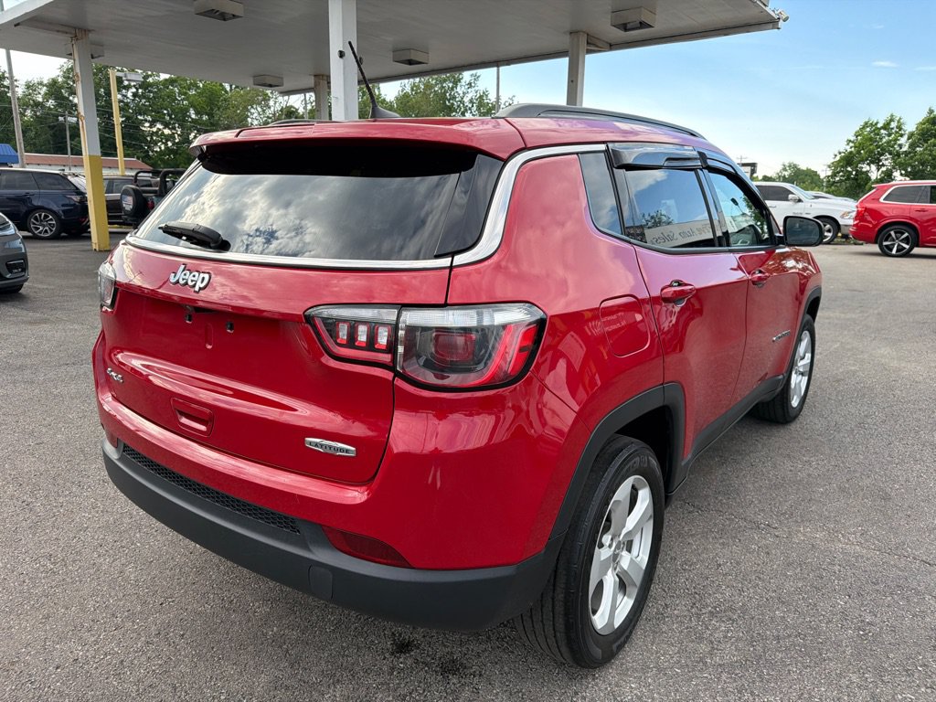 Used 2021 Jeep Compass Latitude w/ Convenience Group AWD/4WD image 13