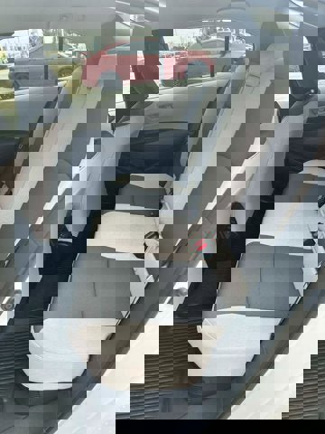 Used 2026 Toyota Corolla LE image 6