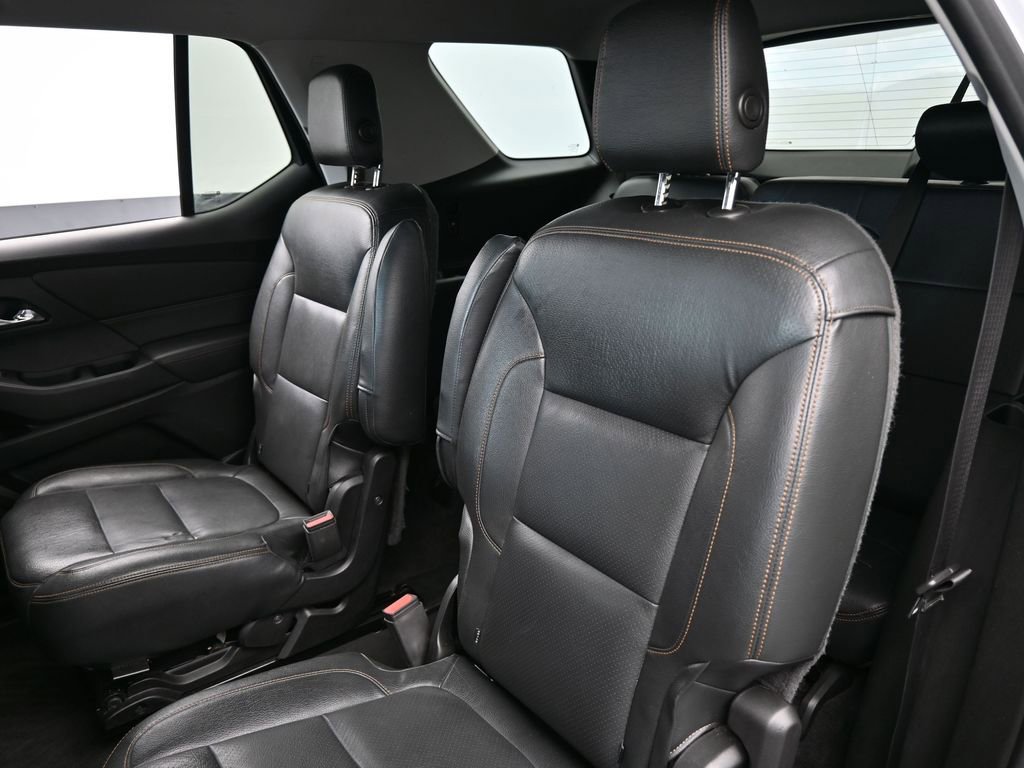 Used 2018 Chevrolet Traverse LT image 29