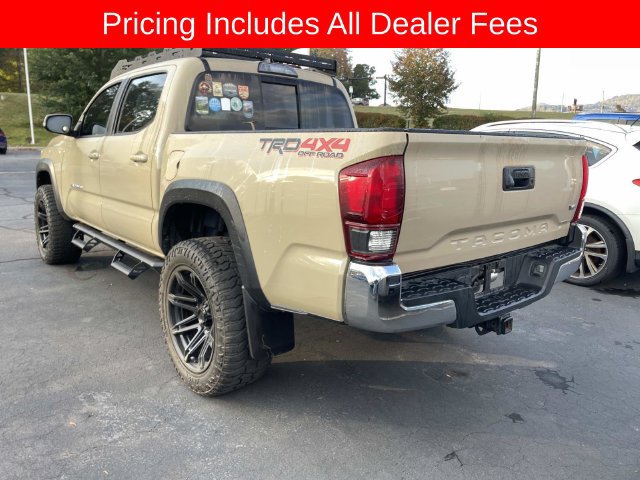 Used 2018 Toyota Tacoma TRD Off-Road AWD/4WD image 6