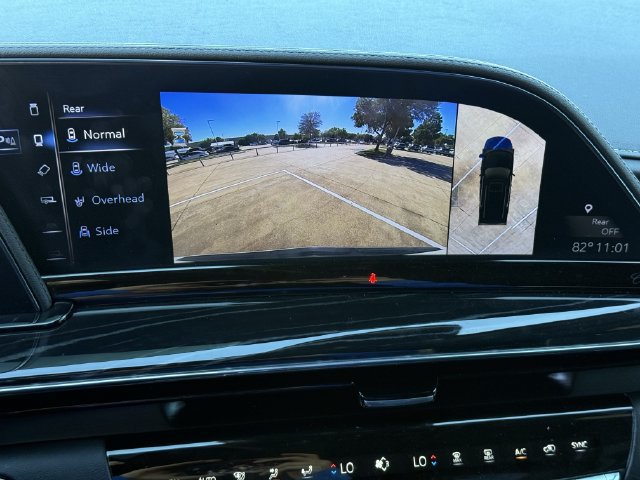 Used 2023 Cadillac Escalade Sport AWD/4WD image 18